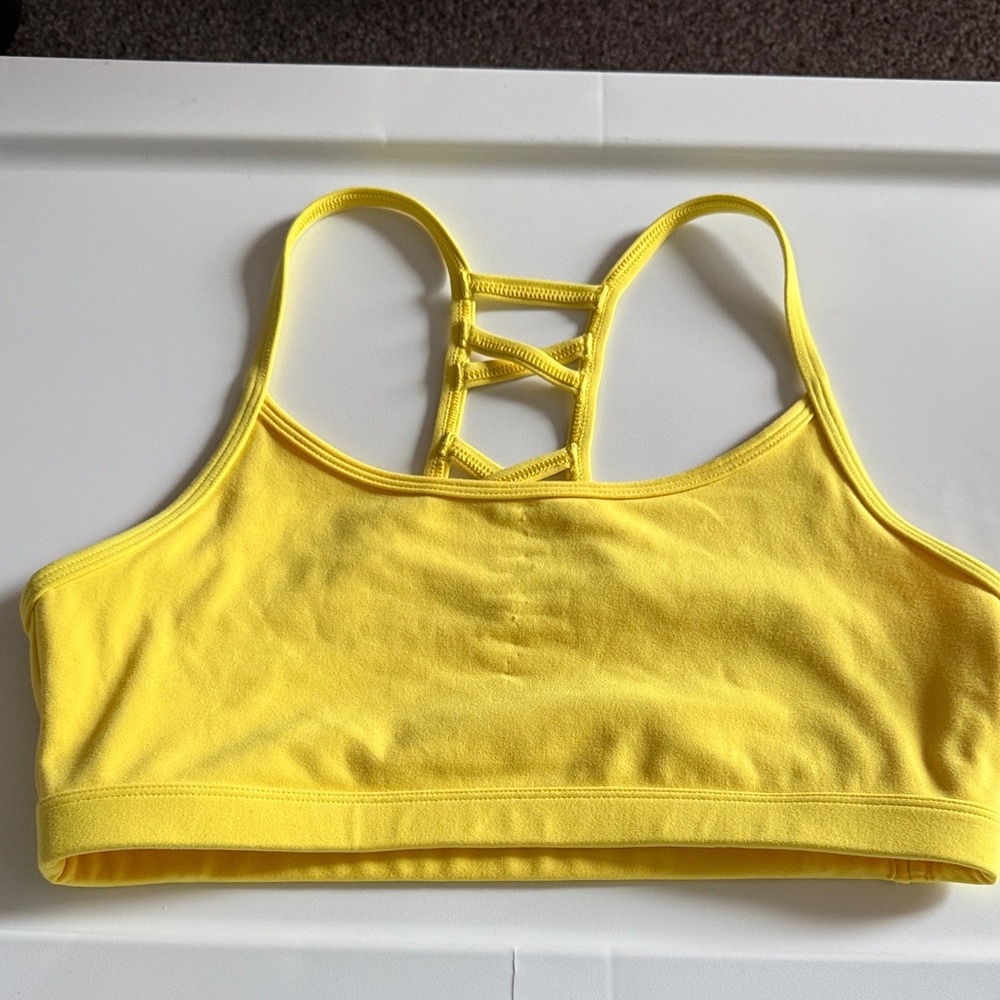 Lorna Jane yellow sports bra. Size M.